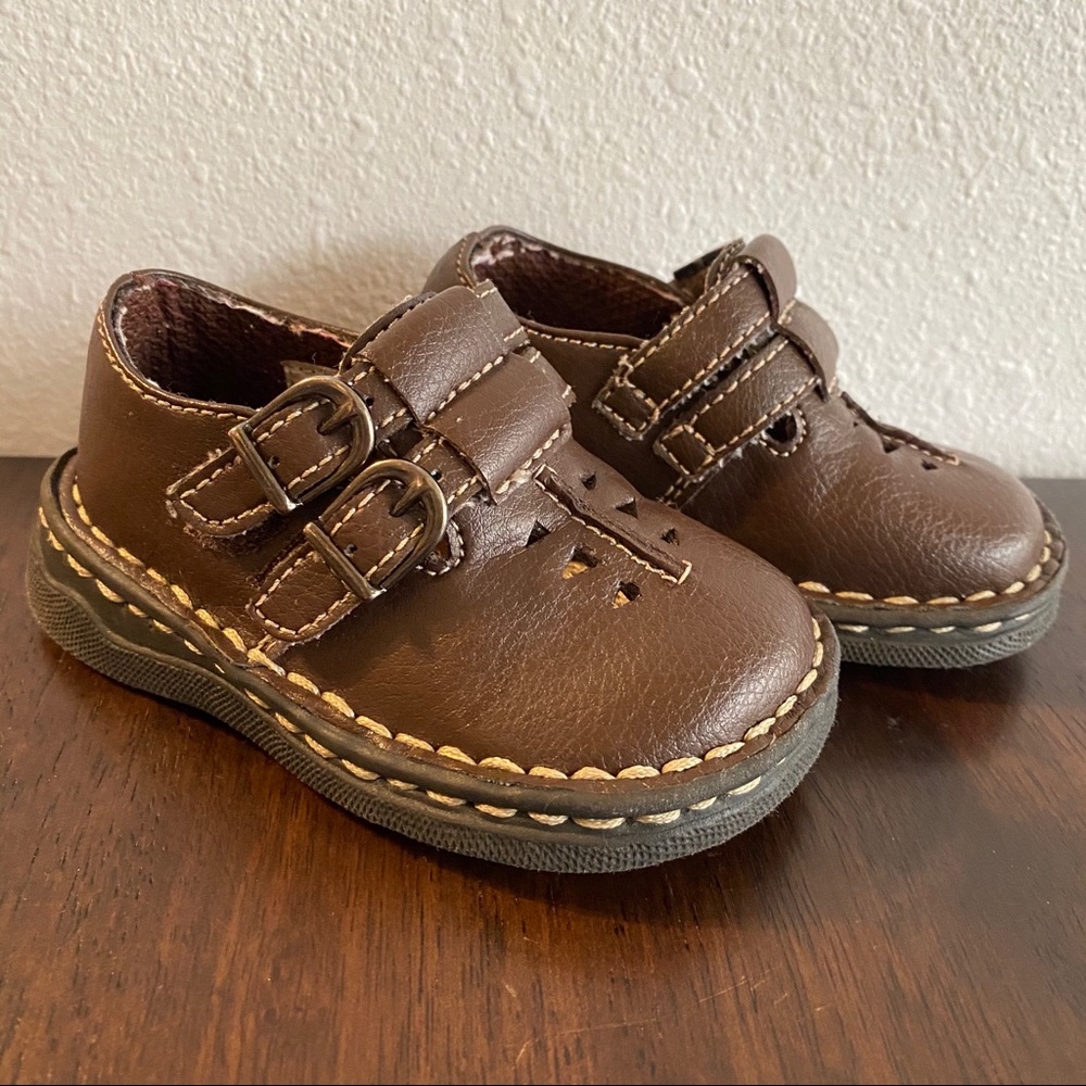 Cherokee Brown Shoes 4